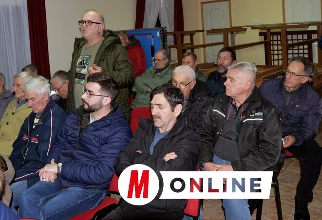 Veliko interesovanje je vladalo i u Budisavi (fotografija Čile Davida)