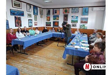 A vajdasági közművelődési szervezetek számára tartott mentorprogram megnyitó találkozójának a résztvevői (Fotó: Kazinczy Paszterkó Diana)