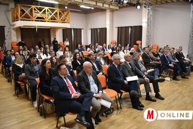 A tanácskozáson mintegy száz szakember vesz részt (Fotó: Dér Dianna)