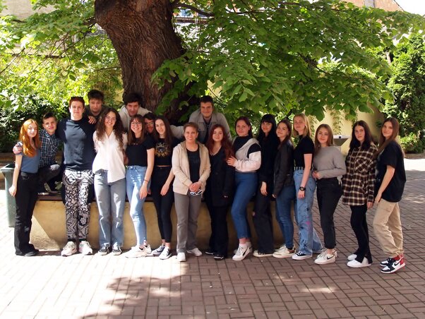 A Fürkésző szerkesztősége 2022-ben