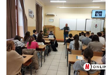 Nagy Tibor a péterváradi várról tartott előadást (Fotó: Lukács Melinda)