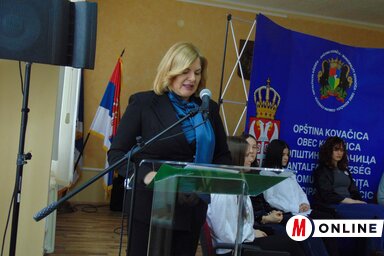 Az egybegyűlteket Lálity Urbán Emese is üdvözölte (Fotó: Vidács Hajnalka felvétele)