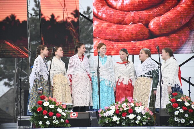 A kulturális műsorban a szenttamási Boróka leánykórus is fellépett