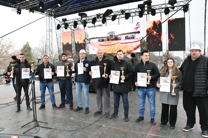 Az idei szárazkolbász versenyének győztesei