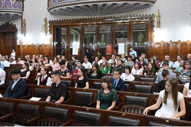 A tavalyi Vajdasági Tehetség Gálán a díjazott diákok egy része/Fotó: Molnár Edvárd archív/Szerző: S. D.
