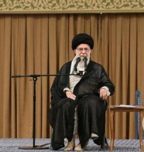 Beta/AP Photo/Alexander Zemlianichenko