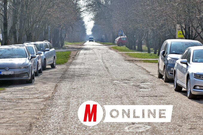 A bogarasi bekötőút eleje már korábban elkészült, hamarosan egészen a falu központjáig frissen aszfaltozott út vezet majd / Gergely Árpád felvétele