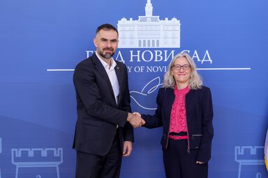Újvidéken tett hivatalos látogatást a Svájci Államszövetség szerbiai nagykövete, Anne Lugon-Moulin (Fotó: Grad Novi Sad)