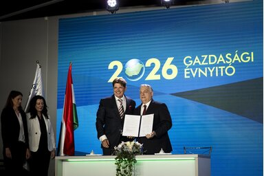 MTI/Nagy Elek kamaraelnök és Orbán Viktor