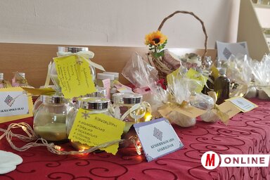 Natúrkozmetikumok kiállítása (Fotó: Bartus Bella)