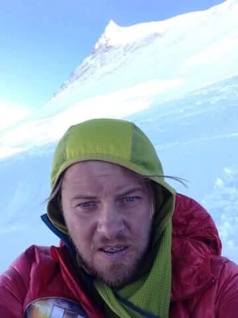 Varga Csaba a hegycsúcs meghódítása előtt (Facebook (a@Klein Dávid))