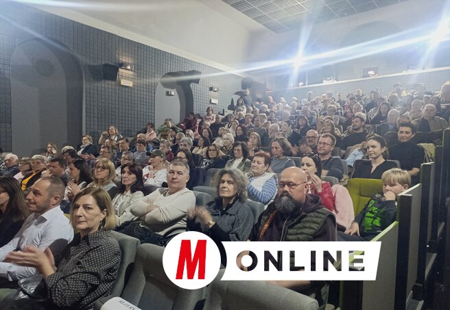 Telt ház Zomborban is (Fotó: L. Móger Tímea)