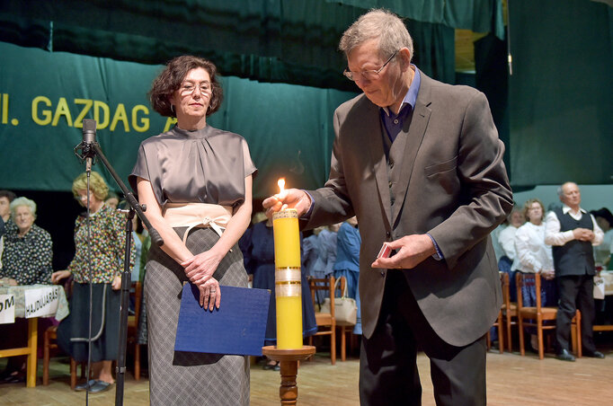 Az egykori szervezőkre gyertyagyújtással emlékeztek