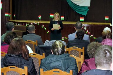 Pintér Anna-Mária szavaival idézték fel a múltat  / Fotó: Kecskés István