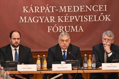 Ótos András/Nacsa Lőrinc nemzetpolitikai államtitkár, Orbán Viktor miniszterelnök és Kövér László házelnök