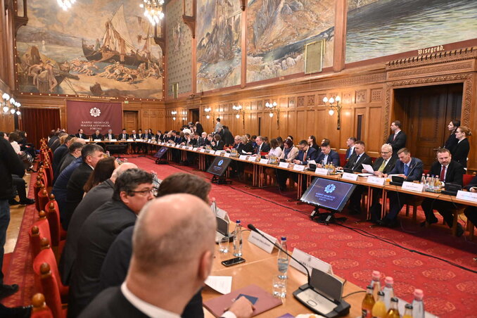 A KMKF március 12-ei plenáris ülése