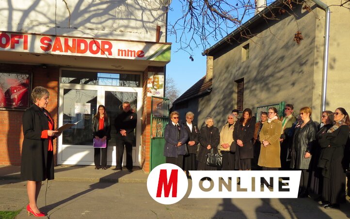 Kovács Elvira ünnepi beszéde (Fotó: Kecskés István felvétele)