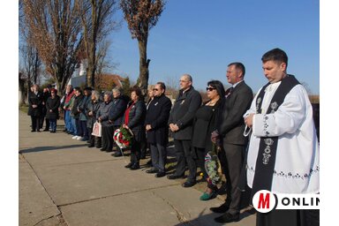 Az emlékező kisorosziak / Vidács Hajnalka felvétele
