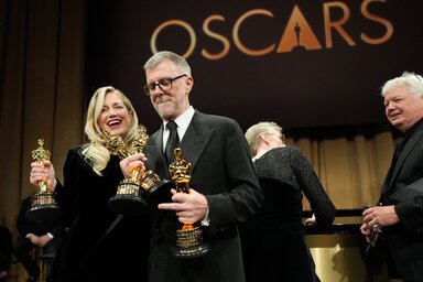 A 13 Oscar-díjra jelölt Egyik csata a másik után lett az Oscar-gála nagy győztese, miután hat kategóriában is elvitte az Oscar-szobrot (Fotó: Beta/AP)