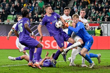 A Ferencváros a kétgólos előny mellett sem lehet nyugodt (Fotó: MTI)