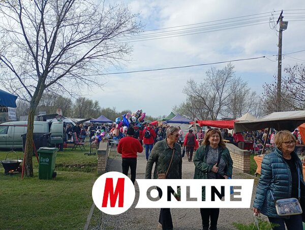 Vásárfiából is jutott