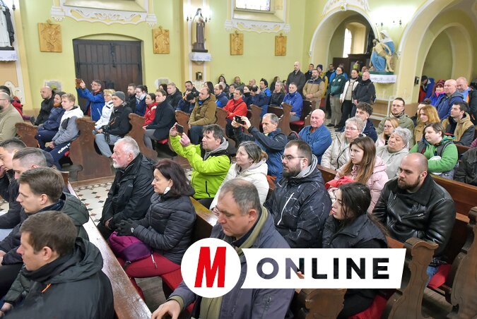 A templomban együtt volt múlt, jelen és jövő (Fotó: Gergely Árpád felvétele)