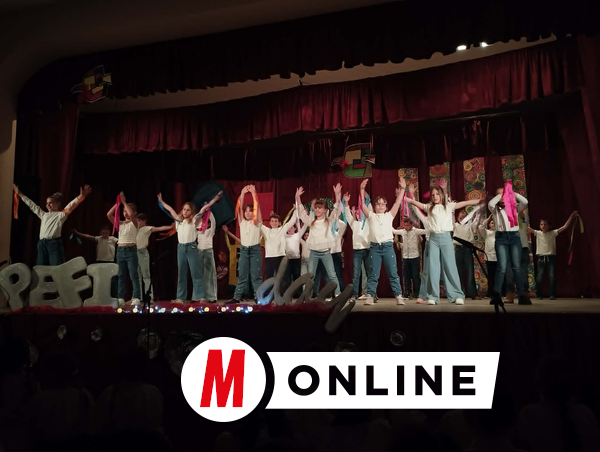 A diákok vidám táncos produkcióval is színpadra léptek (Fotó: Kancsár Izabella)