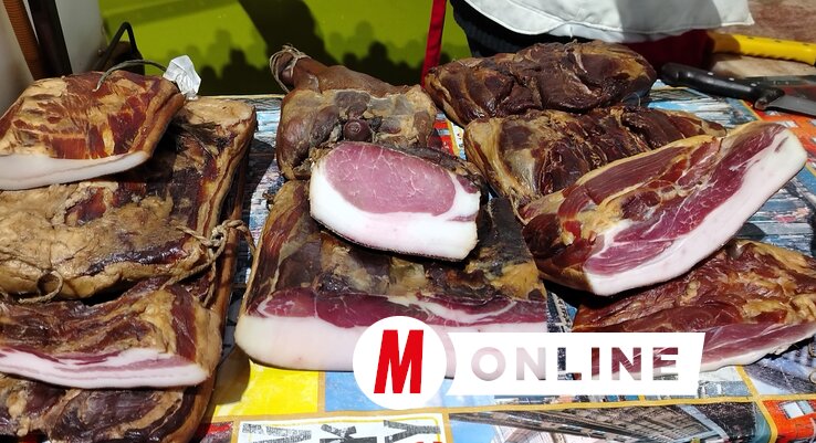 A sonkát hagyományos módon készítik ma is (Tóth Péter felvétele)