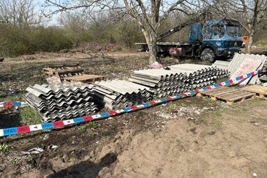 Engedély nélkül, hosszabb ideig raktározta a rákkeltő hulladékot (Fotó: MUP Srbije)