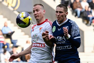 Lang Ádám (jobbról) rangadóra számít a hétvégén (Fotó: MTI)