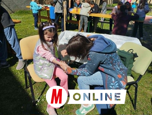 A csillámtetoválás nagy népszerűségnek örvendett