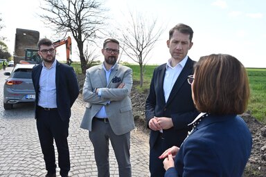 Fotó: Ótos András / A déli ipari zónában található Ipari út hat méter széles lesz