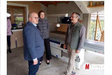 A Tesza Konyhák vállalkozásnak jelenleg öt alkalmazottja van, és nemcsak a környékről, hanem távolabbi településekről, még Belgrádból is kapnak megrendeléseket (Fotó: Benedek Miklós)