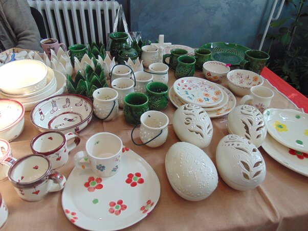 Virágok és tojások