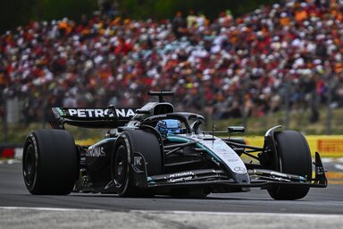 A Mercedes és a Red Bull újítása rövid ideig előnyt hozott, az FIA azonban közbelépett (Fotó: MTI)