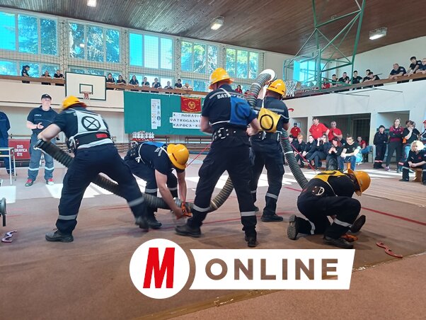 Bácskossuthfalva aranyérmes férfi B csapata akció közben (Fotó: Kazinczy Paszterkó Diana)