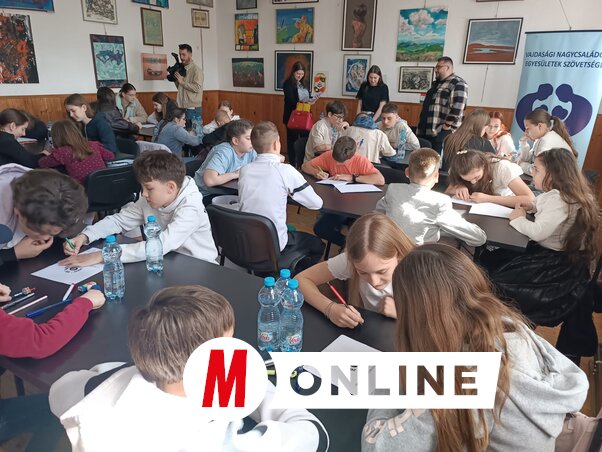 Tesztírással kezdték a versenyt a csapatok (Kazinczy Paszterkó Diana felvétele)