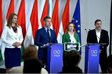 MTI/Forsthoffer Ágnes, Magyar Péter, Bujdosó Andrea és Tóth Péter