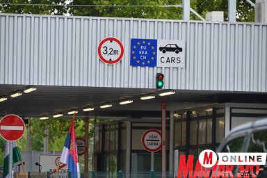 Május 1-jétől a Királyhalom–Ásotthalom és a Horgos 2–Röszke 2 közúti határátkelő is áttér a 0–24 órás nyitvatartásra (Fotó: Ótos András felvétele)