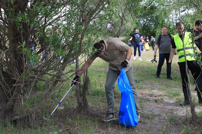 Az önkormányzat illetékesei tudatában vannak a problémának, konkrét lépésekkel lépnek fel a tudatos környezetszennyezés ellen (Fotó: Újvidéki önkormányzat)