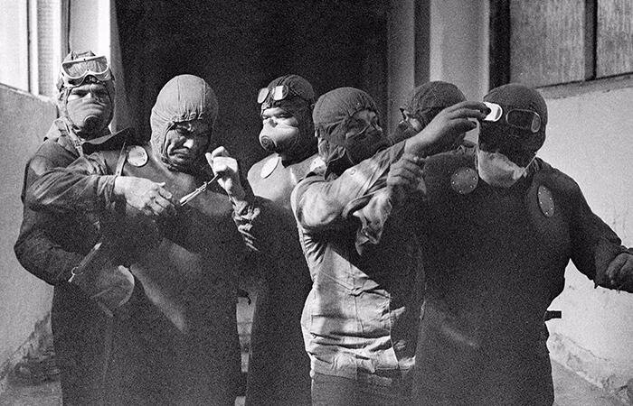 Likvidátorok Csernobilban (Fotó: Soviet Visuals/Facebook)