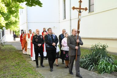 A búcsúnap ünnepi bevonulással kezdődött