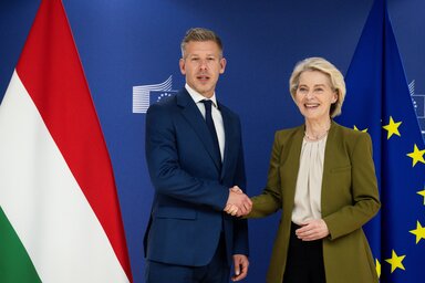 Magyar Péter hangsúlyozta, az Európai Unió nem támaszt olyan feltételeket, amelyek ellentétesek lennének Magyarország érdekeivel (Fotó: Beta/AP)