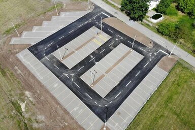 70 személyautó és 6 busz parkolhat itt (Fotó: Gyivánovity Dániel Facebook-oldala)