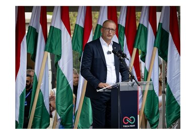 A Tisza Párt elnöke hangsúlyozta, hogy a külhoni közösségek belső politikai életének alakítását az ott élők feladatának tekintik (Fotó: MTI)