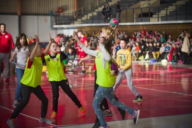 A sportcsarnok a felhasználók rendelkezésére áll