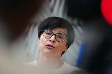 Az uniós bővítési biztos szerint Szerbia helye az Európai Unióban van – „de csak a demokratikus Szerbiáé” (Fotó: Beta/AP)