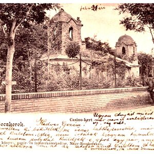 A Plank-kert két, 1840-ben emelt „vártornya” a 20. század elején (Németh Ferenc archívumából)