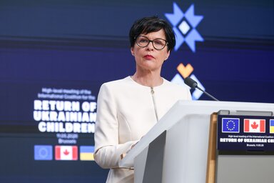 Az uniós bővítési biztos kijelentette, hogy már megkezdődött a csatlakozási szerződés előkészítése is (Fotó: Beta/AP)