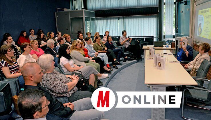 Nagy érdeklődés övezte Toldi Éva Hovatartozás-tudat, transzkulturalitás, poétikai tapasztalat című kötetének bemutatóját (Fotó: Dávid Csilla)